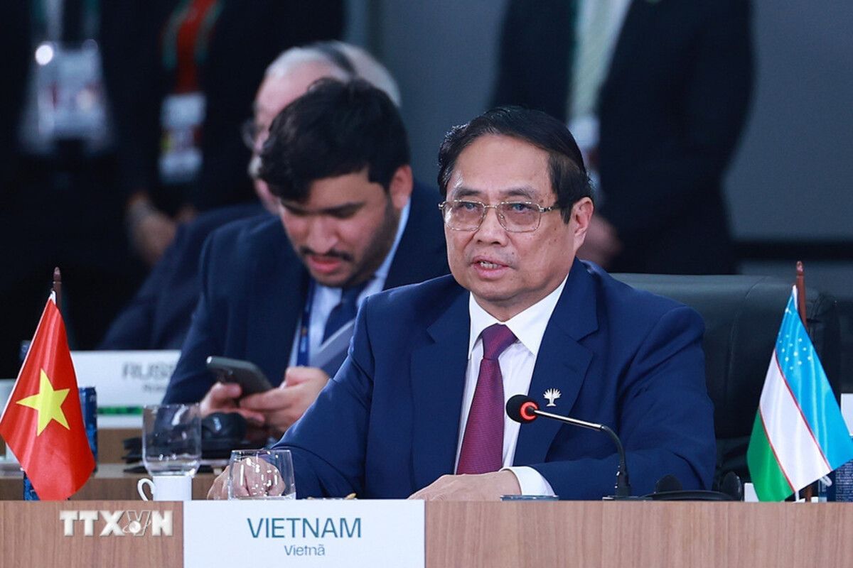 Thủ tướng Phạm Minh Chính phát biểu tại phiên thảo luận cấp cao "Tăng cường chủ nghĩa đa phương, các vấn đề kinh tế - tài chính và trí tuệ nhân tạo." (Ảnh: Dương Giang/TTXVN)