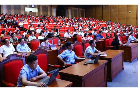 Nâng cao kỹ năng sử dụng phần mềm điều hành tác nghiệp cơ quan Đảng