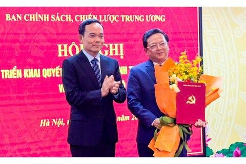 Điều động, bổ nhiệm Phó Bí thư Thường trực Tỉnh ủy Cà Mau giữ chức Phó Trưởng Ban Chính sách, chiến lược Trung ương