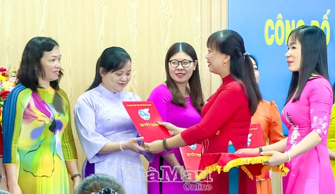 Bà Lê Thị Ngọc Linh được chỉ định giữ chức Chủ tịch Hội LHPN tỉnh Cà Mau