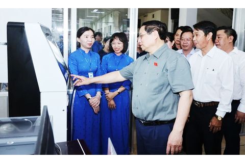 Thủ tướng: Bố trí cán bộ làm ngoài giờ hành chính kể cả thứ bảy, chủ nhật