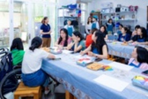 Hỗ trợ phụ nữ trong vai trò lãnh đạo: Thúc đẩy bình đẳng, đa dạng, công bằng trong môi trường làm việc
