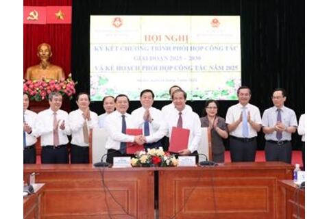 Ký kết chương trình phối hợp giữa Ban Tuyên giáo và Dân vận Trung ương và Đảng uỷ Bộ GDĐT giai đoạn 2025 – 2030