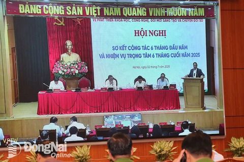Tổng Bí thư Tô Lâm: Thúc đẩy chuyển đổi số liên thông, đồng bộ, đáp ứng yêu cầu sắp xếp tổ chức bộ máy hệ thống chính trị