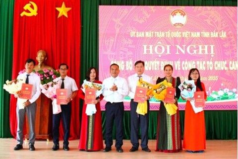 Mặt trận tỉnh Đắk Lắk kiện toàn tổ chức bộ máy, đáp ứng yêu cầu nhiệm vụ trong tình hình mới