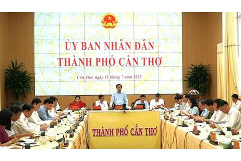 Hội nghị trực tuyến 103 xã, phường: Lắng nghe, tháo gỡ, giải quyết các khó khăn, kiến nghị