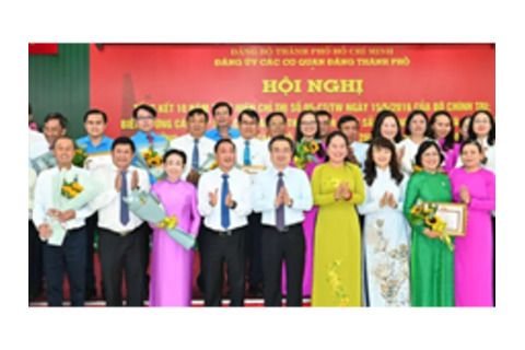 Tuyên dương 102 tập thể, cá nhân thực hiện tốt việc học và làm theo Bác