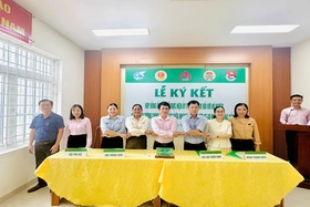 Ngân hàng CSXH Gio Linh: Ký kết ủy thác cho vay hộ nghèo và đối...