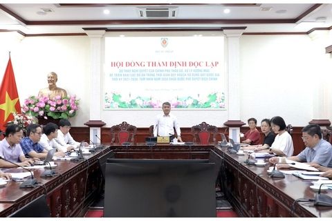 Thẩm định nghị quyết về tháo gỡ, xử lý vướng mắc để triển khai các dự án sử dụng đất
