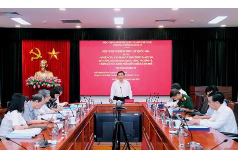 Nghiệm thu đề tài cấp Nhà nước “Nghiên cứu, vận dụng và phát triển sáng tạo tư tưởng Hồ Chí Minh trong công tác bảo vệ, chăm sóc sức khoẻ nhân dân thời kỳ đổi mới”