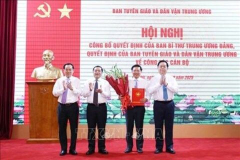 Ban Tuyên giáo và Dân vận Trung ương triển khai quyết định của Ban Bí thư về công tác cán bộ