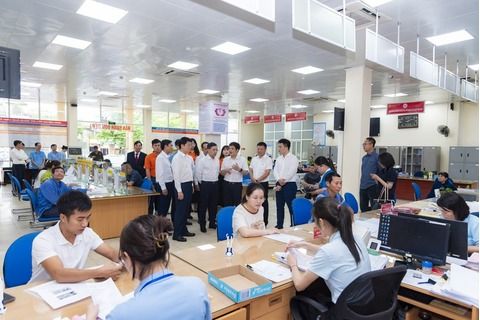 FPT cùng Quảng Ninh triển khai mô hình chính quyền 2 cấp và Trung tâm PVHCC một cấp