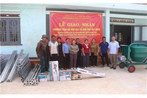 Hỗ trợ phương tiện, máy móc xây dựng cho đồng bào DTTS phát triển kinh tế