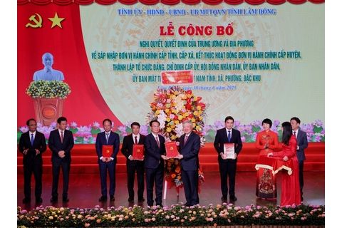 Bảo đảm tất cả công việc theo thẩm quyền của chính quyền địa phương 2 cấp phải được vận hành thông suốt