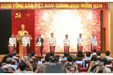 Nâng cao tầm vóc để Cổng thông tin điện tử Đảng Cộng sản Việt Nam trở thành cơ quan ngôn luận chính thức của Đảng