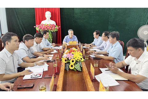Tổ công tác Thành ủy làm việc với Ban Thường vụ Đảng ủy xã Đan Điền về công tác chuẩn bị Đại hội và tình hình hoạt động sau sáp nhập