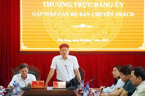 Xã Phú Vang: Gặp mặt đội ngũ cán bộ hoạt động không chuyên trách