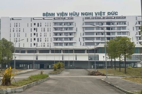 Xử lý dứt điểm các công trình, dự án chậm tiến độ, tồn đọng kéo dài, nguy cơ gây thất thoát, lãng phí trong năm 2025