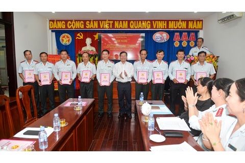 Thanh tra tỉnh Đồng Tháp bổ nhiệm lãnh đạo 9 phòng nghiệp vụ