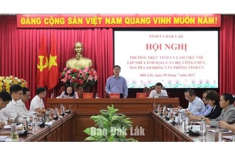 Tập trung nâng cao chất lượng công tác tham mưu chiến lược