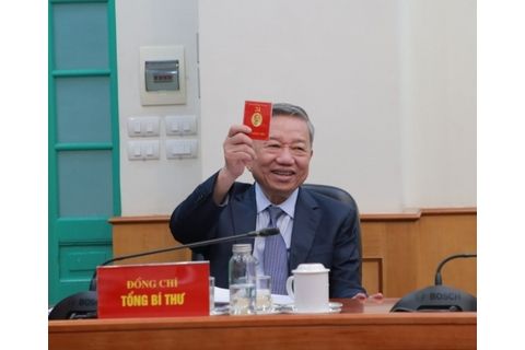 Tổng Bí thư Tô Lâm: Trước hết phải đúng vai, thuộc bài và khép mình trong một tổ chức