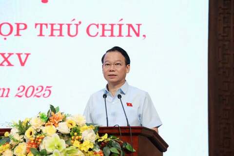 Bộ trưởng Đỗ Đức Duy tiếp xúc cử tri tại Lào Cai