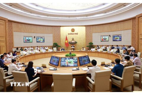 Nghị quyết phiên họp Chính phủ tháng 6 và Hội nghị trực tuyến CP với địa phương