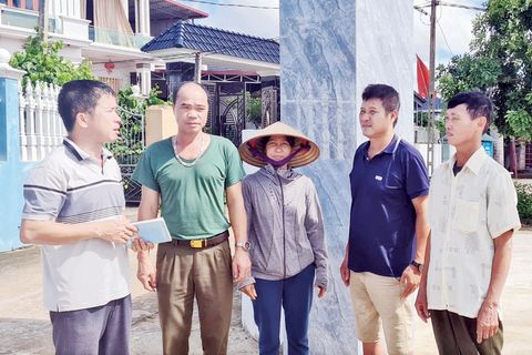 Người uy tín - hạt nhân gắn kết cộng đồng