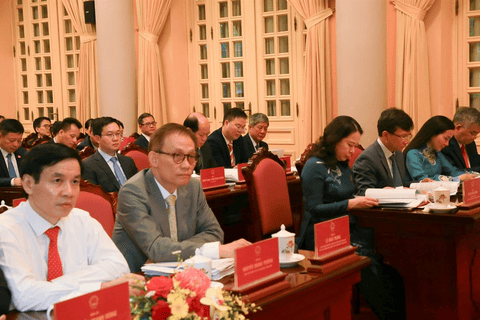Đổi mới tư duy, phát huy trí tuệ, nâng tầm chất lượng nghiên cứu, tham mưu
