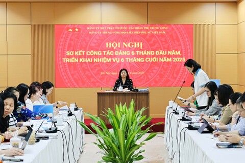 Đảng ủy TƯ Hội LHPN Việt Nam sơ kết công tác Đảng 6 tháng đầu năm 2025
