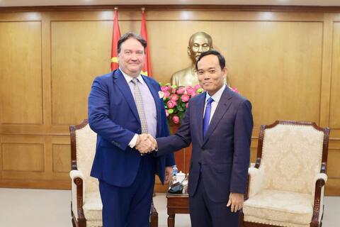 Trưởng Ban Chính sách, chiến lược Trung ương Trần Lưu Quang tiếp Đại sứ Hoa Kỳ tại Việt Nam