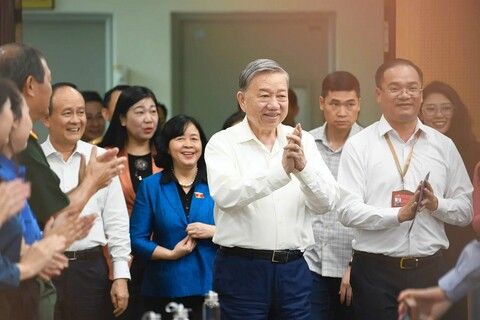 Tổng Bí thư: Phải tiếp tục tuyên chiến, kiên quyết xử lý thực phẩm giả và thuốc giả