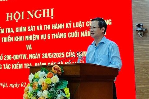 Coi trọng giám sát thường xuyên, chuyển trọng tâm từ kiểm tra, xử lý sang cảnh báo, phòng ngừa