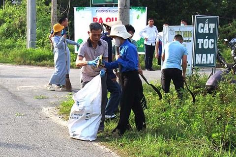 Phong Dinh: Triển khai các hoạt động ngày “Chủ nhật xanh”