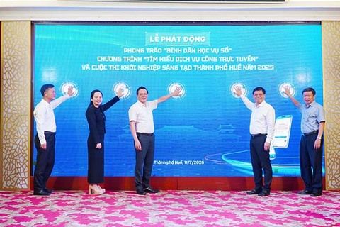 Phát động phong trào "Bình dân học vụ số", “Tìm hiểu dịch vụ công trực tuyến” và Cuộc thi Khởi nghiệp sáng tạo thành phố Huế năm 2025