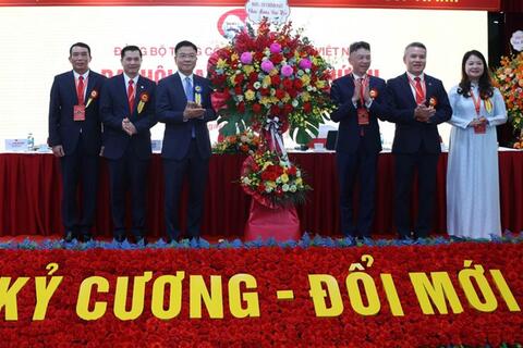 Phó Thủ tướng Lê Thành Long: Xây dựng VIMC giữ vị trí số 1 của ngành hàng hải Việt Nam