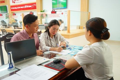 Tiếp tục xây dựng tổ chức, hoạt động của đơn vị hành chính 2 cấp bảo đảm thông suốt, hiệu quả