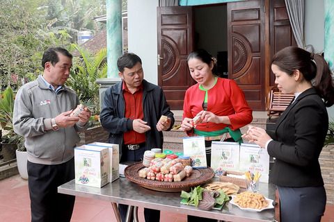 Thịt chua Lâm Tin - hương vị Mường Vang lên men từ ký ức