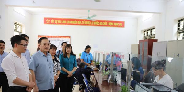 Đồng chí Phó Bí thư Thường trực Tỉnh uỷ kiểm tra và làm việc với Ban Thường vụ Đảng uỷ xã Thanh An