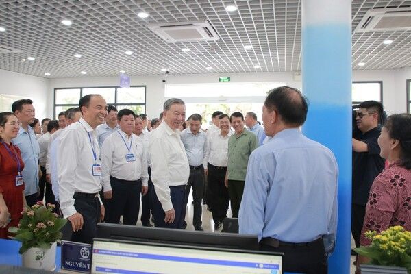 Tổng Bí thư Tô Lâm kiểm tra hoạt động của chính quyền địa phương 2 cấp trên địa bàn Hà Nội