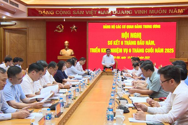 Đảng bộ các cơ quan Đảng Trung ương: Tiếp tục đổi mới mạnh mẽ tư duy, nâng tầng tham mưu chiến lược