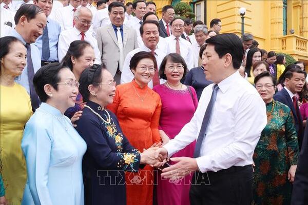 Chủ tịch nước Lương Cường gặp mặt đại biểu khuyến học tiêu biểu toàn quốc
