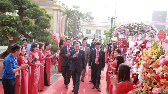 Tổng Bí thư Tô Lâm dự Đại hội Đảng bộ xã Nghĩa Trụ, tỉnh Hưng Yên