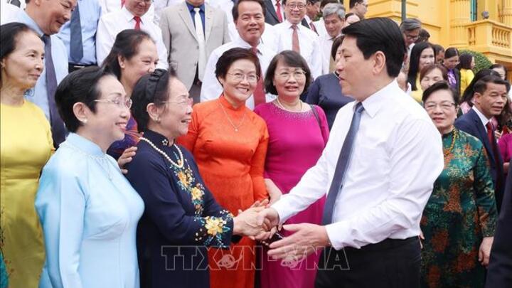 Chủ tịch nước Lương Cường gặp mặt đại biểu khuyến học tiêu biểu toàn quốc
