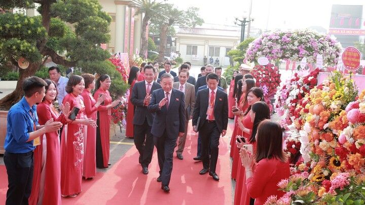 Tổng Bí thư Tô Lâm dự Đại hội Đảng bộ xã Nghĩa Trụ, tỉnh Hưng Yên