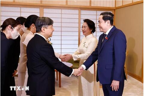 Chủ tịch Quốc hội hội kiến Nhà vua, Hoàng hậu Nhật Bản