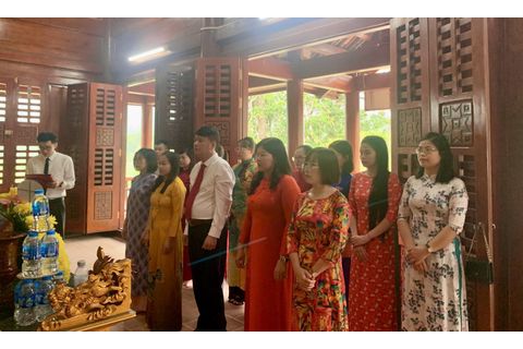 Chi bộ cơ quan Đảng ủy tỉnh sinh hoạt chuyên đề quý II