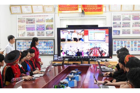 Tổng Bí thư Tô Lâm gặp gỡ trực tuyến học sinh Trường THCS Hợp Giang (Thành phố)
