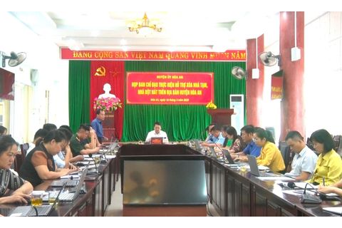 Phó Chủ tịch HĐND tỉnh Nông Thanh Tùng dự họp Ban Chỉ đạo xóa nhà tạm, nhà dột nát tại huyện Hòa An