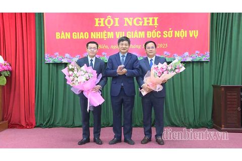 Hội nghị bàn giao nhiệm vụ Giám đốc Sở Nội vụ